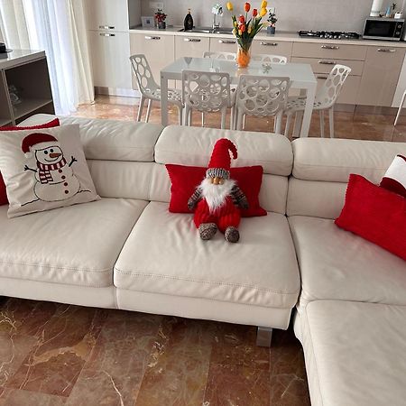 Bnb Nuova Vita Paola Exterior foto