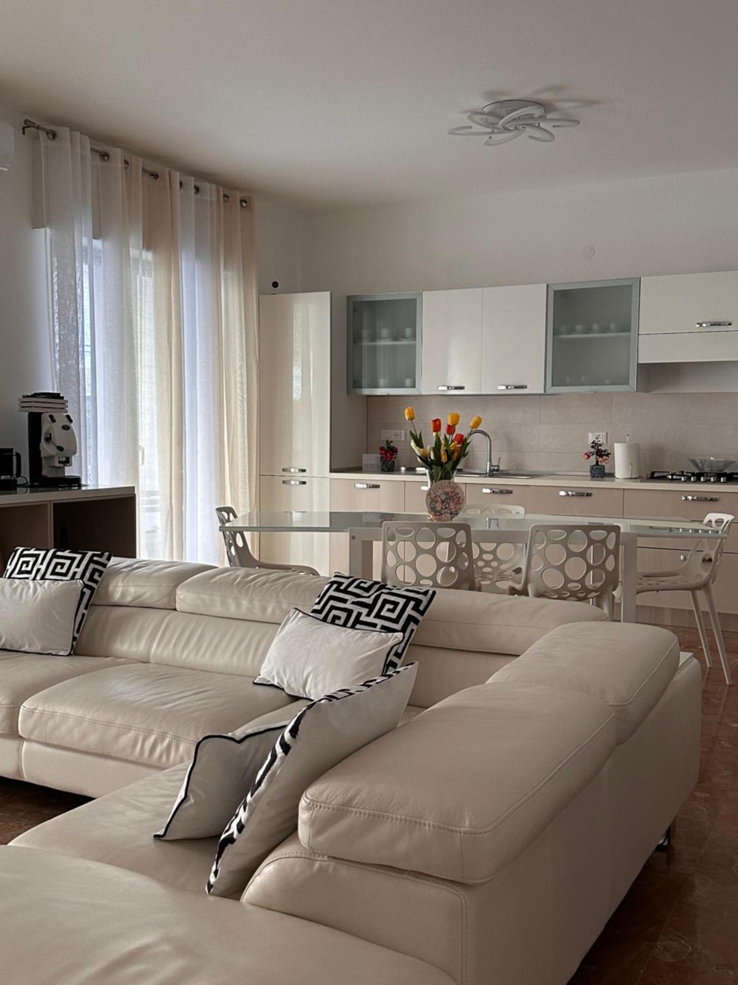 Bnb Nuova Vita Paola Exterior foto