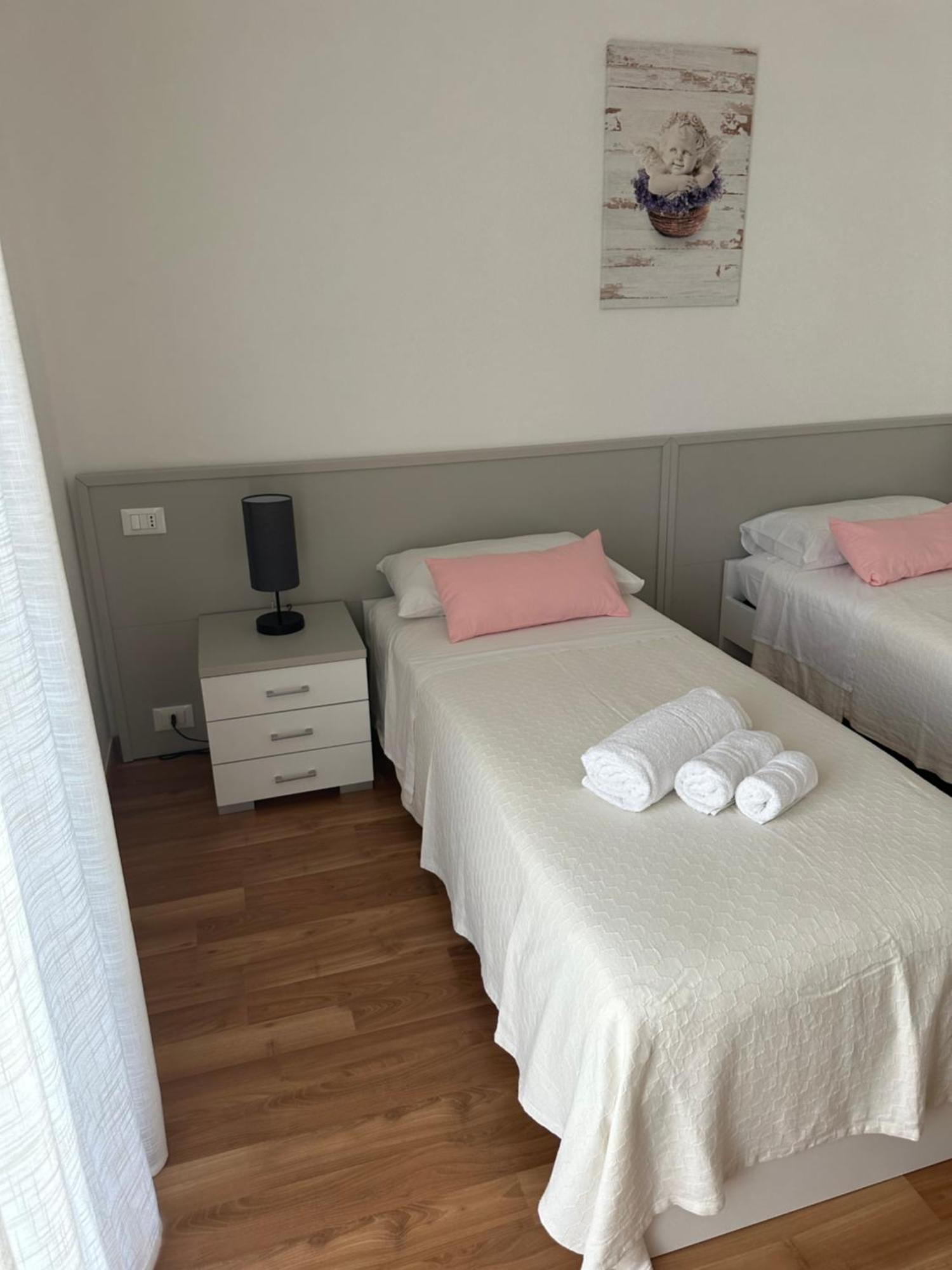 Bnb Nuova Vita Paola Exterior foto